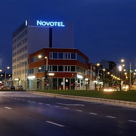 Novotel Centrum ליובן